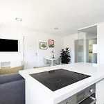 Minimalist La Pecera Apartment *