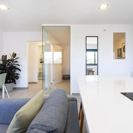 Minimalist La Pecera אדחה